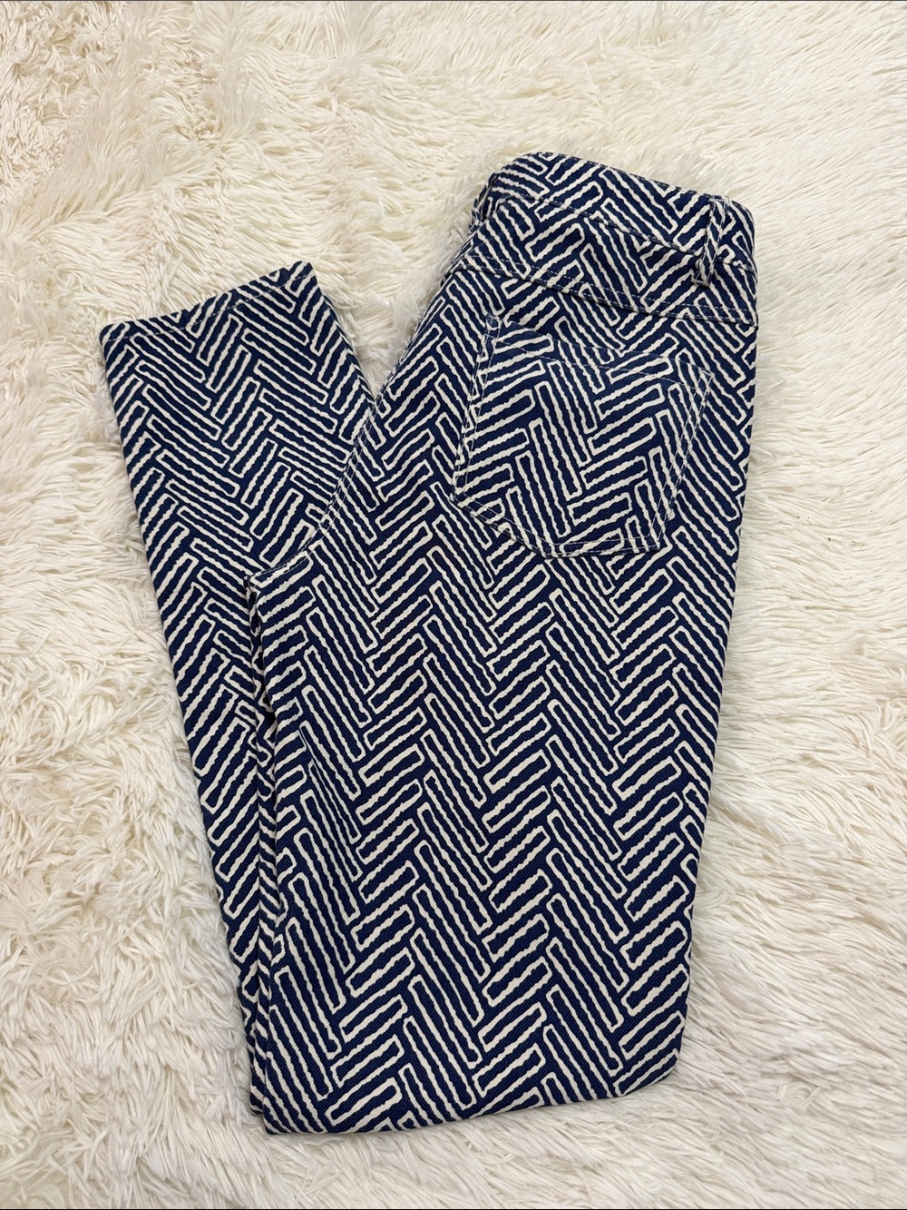 J. McLaughlin Navy and White Geometric Skinny Pants